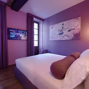 73 Boutique 4* Como