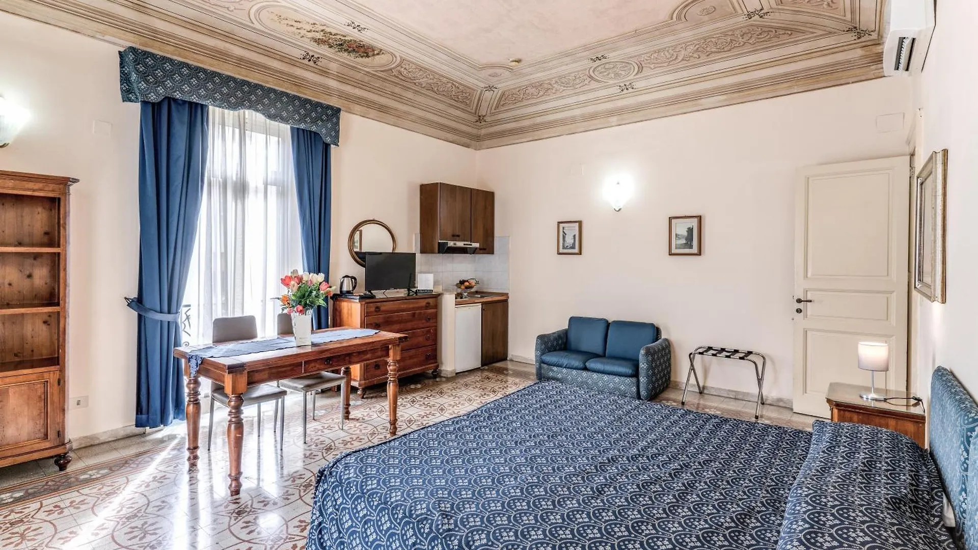 Hotel La Residenza Messina 3*,  Italy
